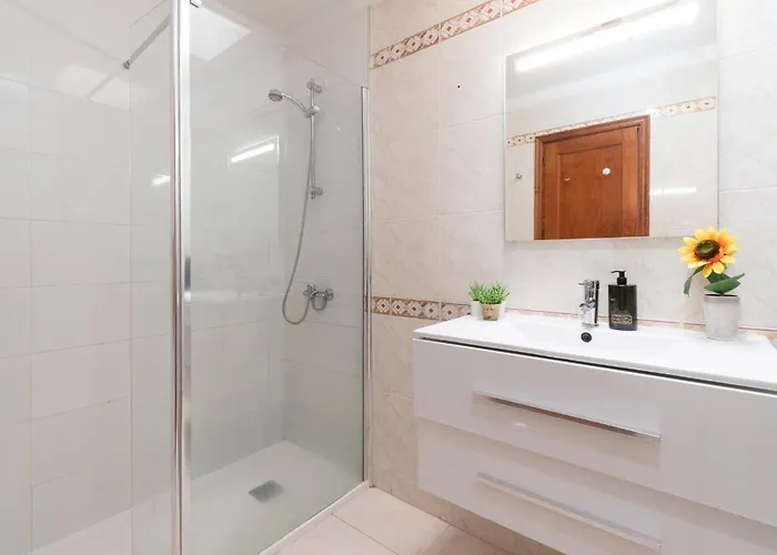 Tricia 6 Bedroom Americas Vilă *